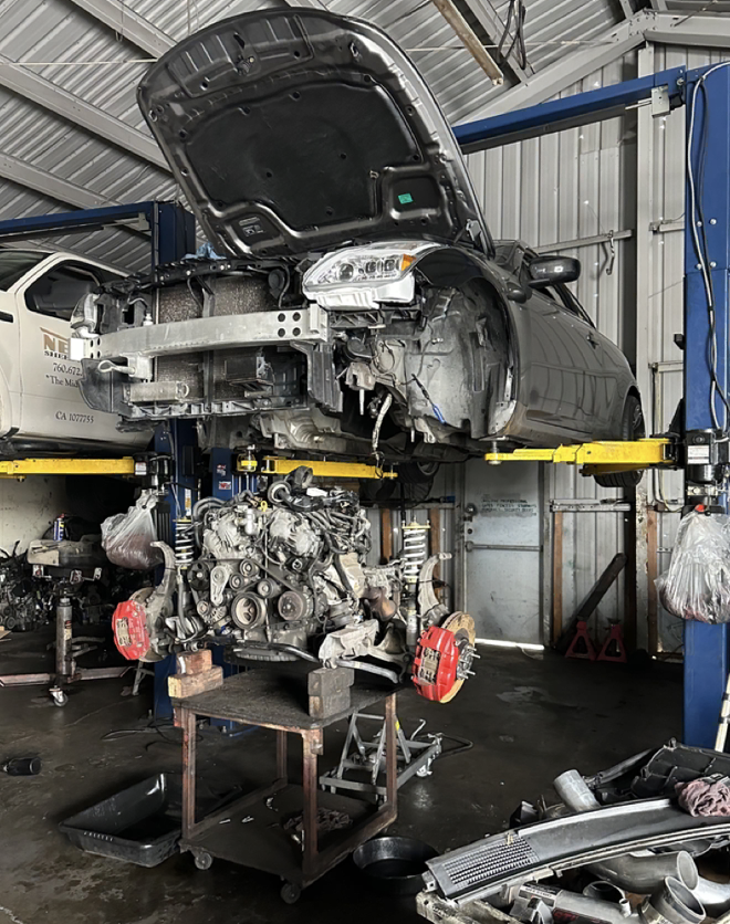 Engine drop on the lift